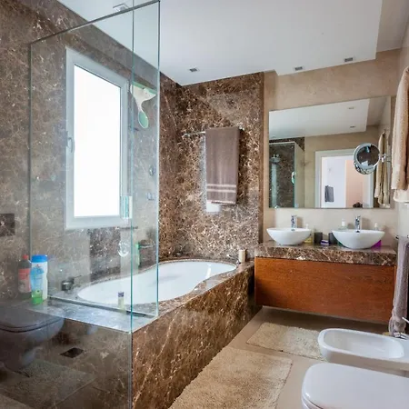 Casa Martinhos By Lovelystay * كانيكو